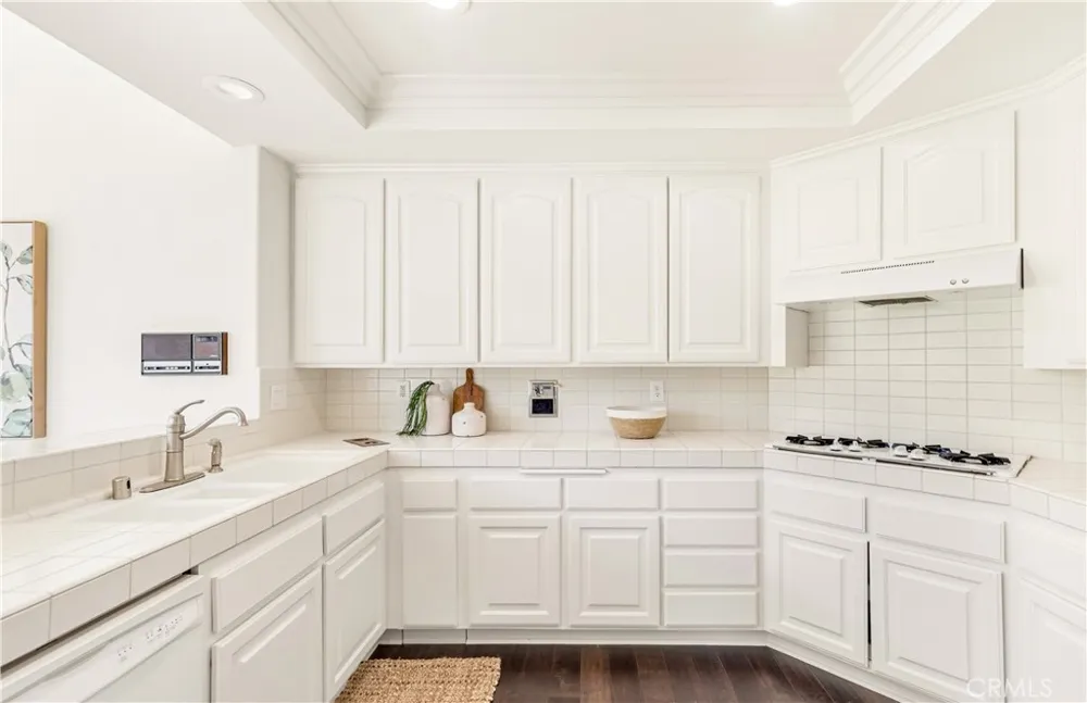 72 Ocean Vista Newport Beach, CA 92660