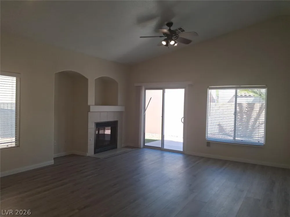 6072 Lamotte Avenue Las Vegas, NV 89141