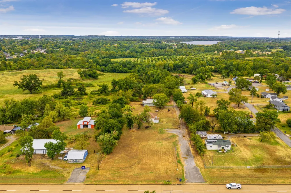 20942 S 4167 ROAD Claremore, OK 74017