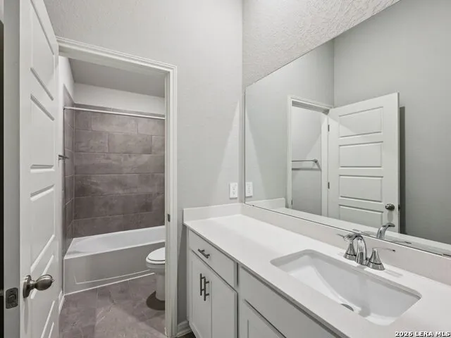 11357 Feather Vale San Antonio, TX 78254