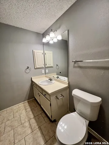 1514 VISTA NORTE San Antonio, TX 78213