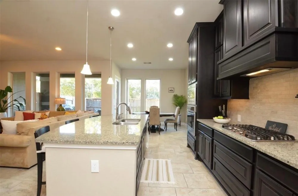 9515 Scanlan Heights Lane Missouri City, TX 77459