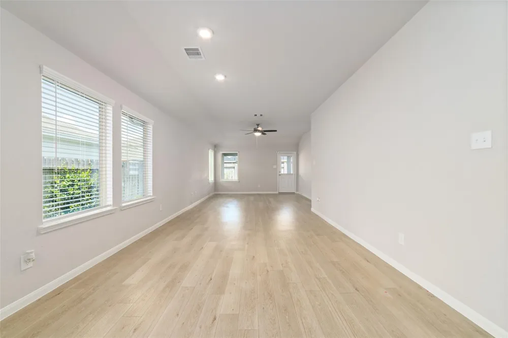 21614 Lemon Beebrush Lane Katy, TX 77449
