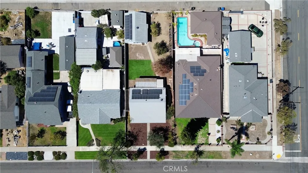 939 Orange Azusa, CA 91702