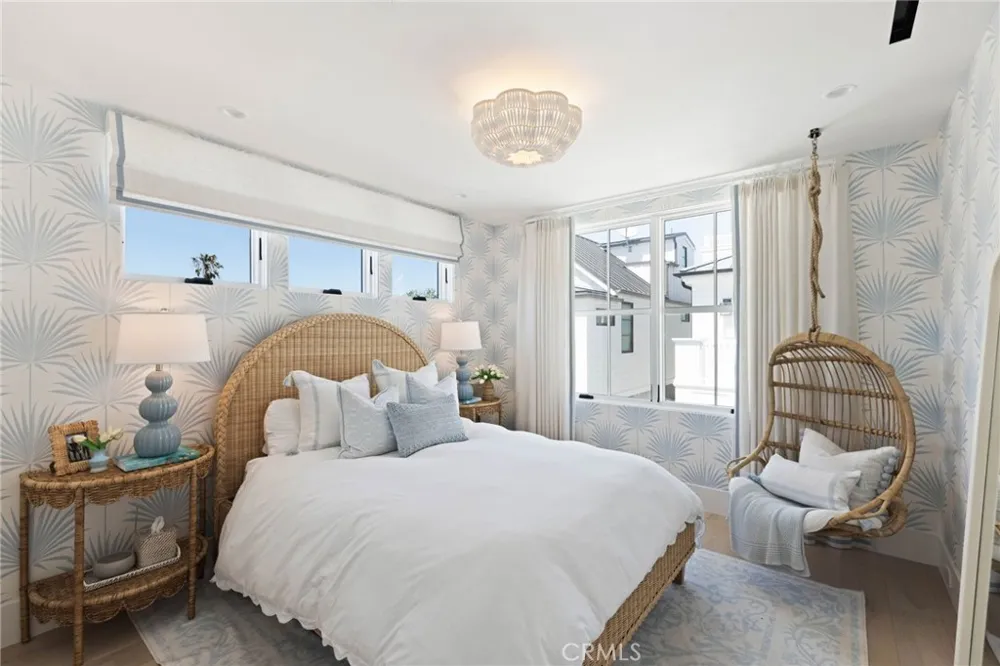 1416 E Balboa Boulevard Newport Beach, CA 92661