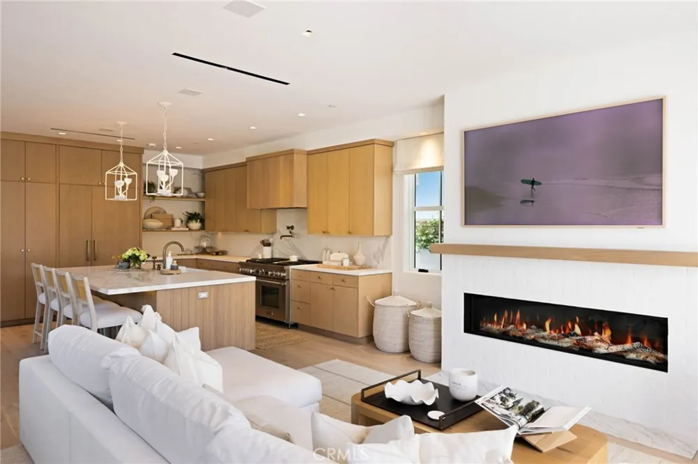 1416 E Balboa Boulevard Newport Beach, CA 92661