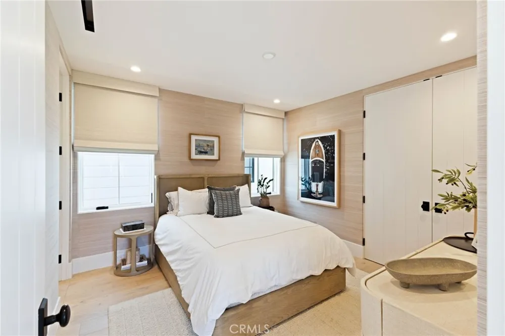 1416 E Balboa Boulevard Newport Beach, CA 92661