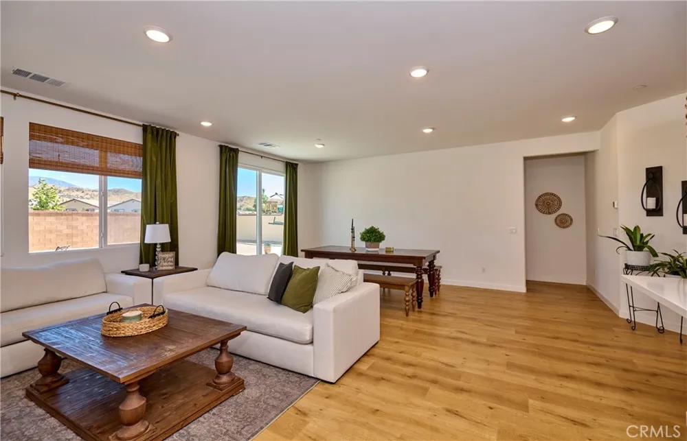 5095 Maverick Street Banning, CA 92220