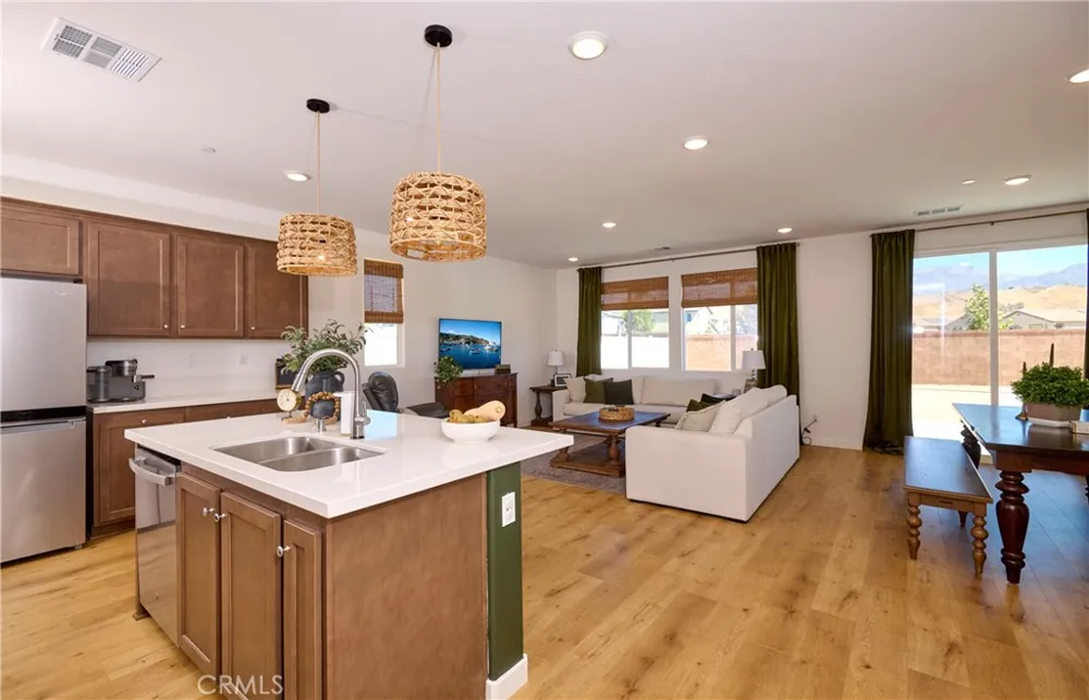 5095 Maverick Street Banning, CA 92220