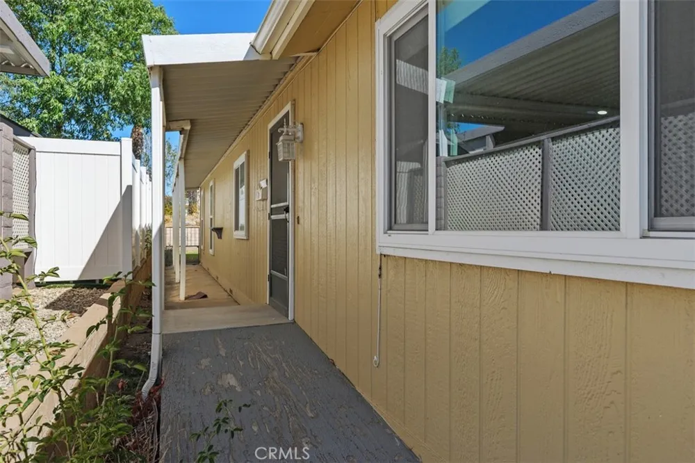 10961 Desert Lawn Dr #70 Calimesa, CA 92320