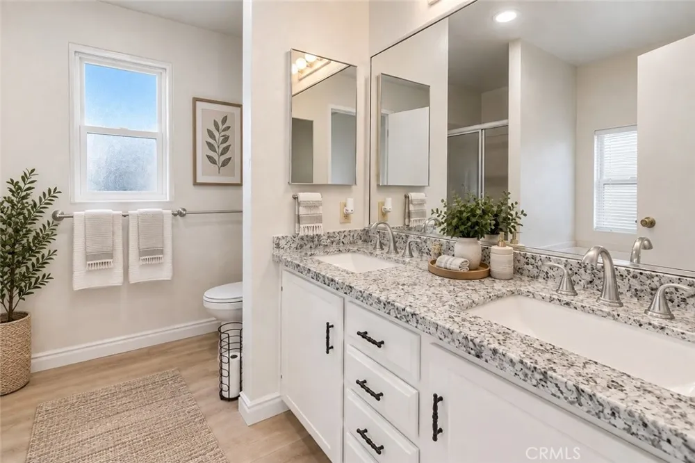 10961 Desert Lawn Dr #70 Calimesa, CA 92320