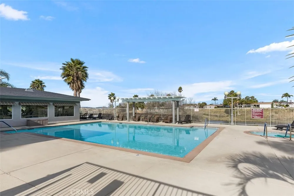 10961 Desert Lawn Dr #70 Calimesa, CA 92320