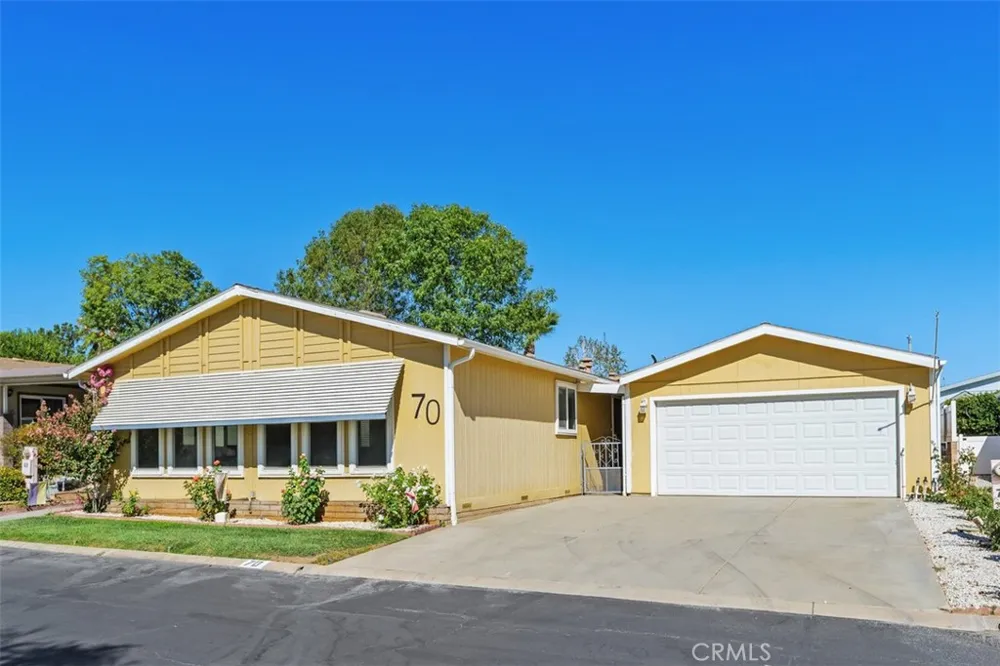 10961 Desert Lawn Dr #70 Calimesa, CA 92320