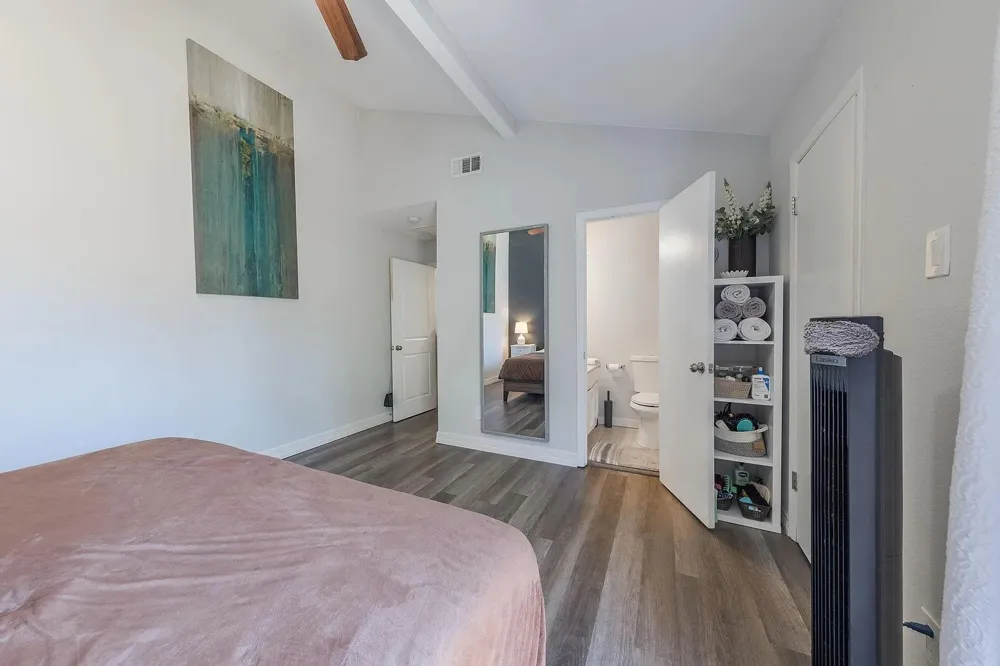 4807 Yucca Hill Drive Austin, TX 78744