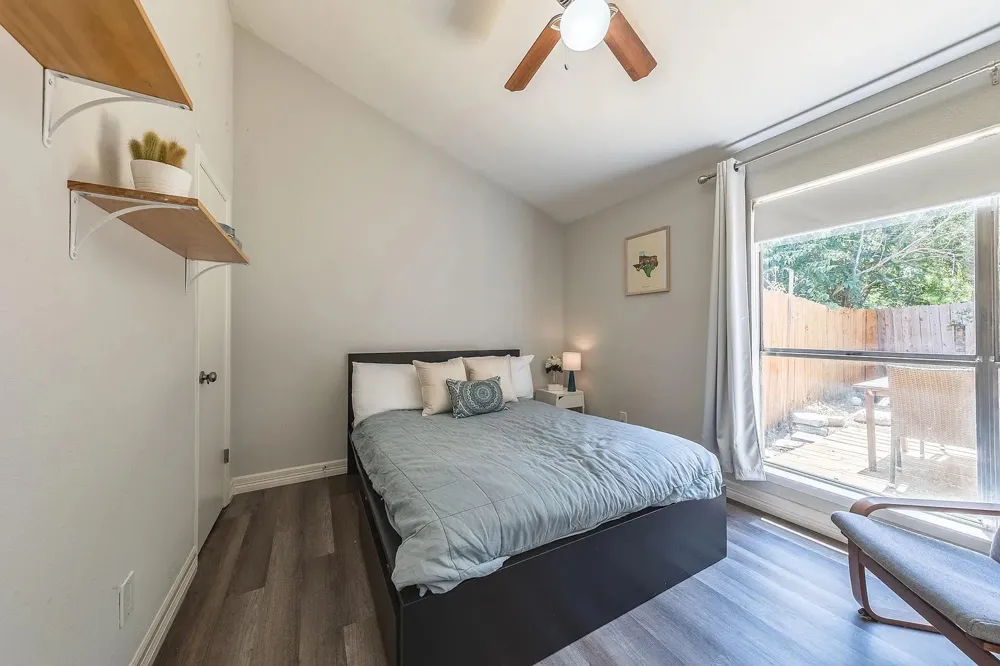 4807 Yucca Hill Drive Austin, TX 78744