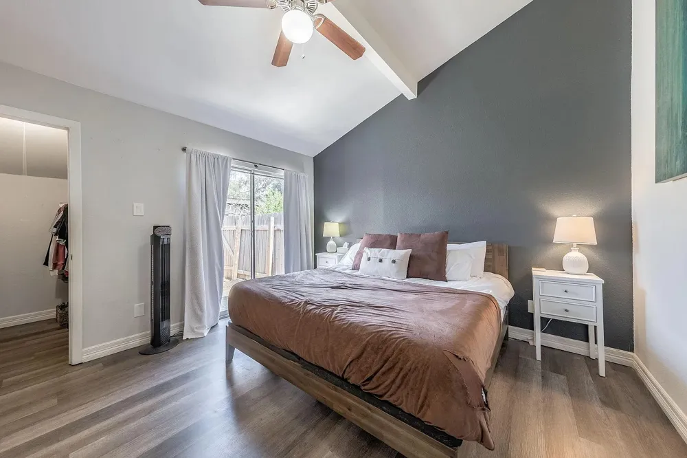 4807 Yucca Hill Drive Austin, TX 78744