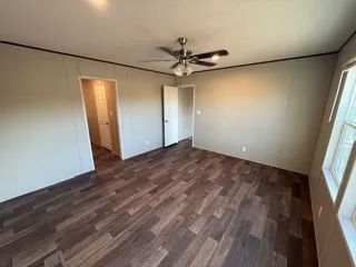 318 E Hill St Woodson, TX 76491
