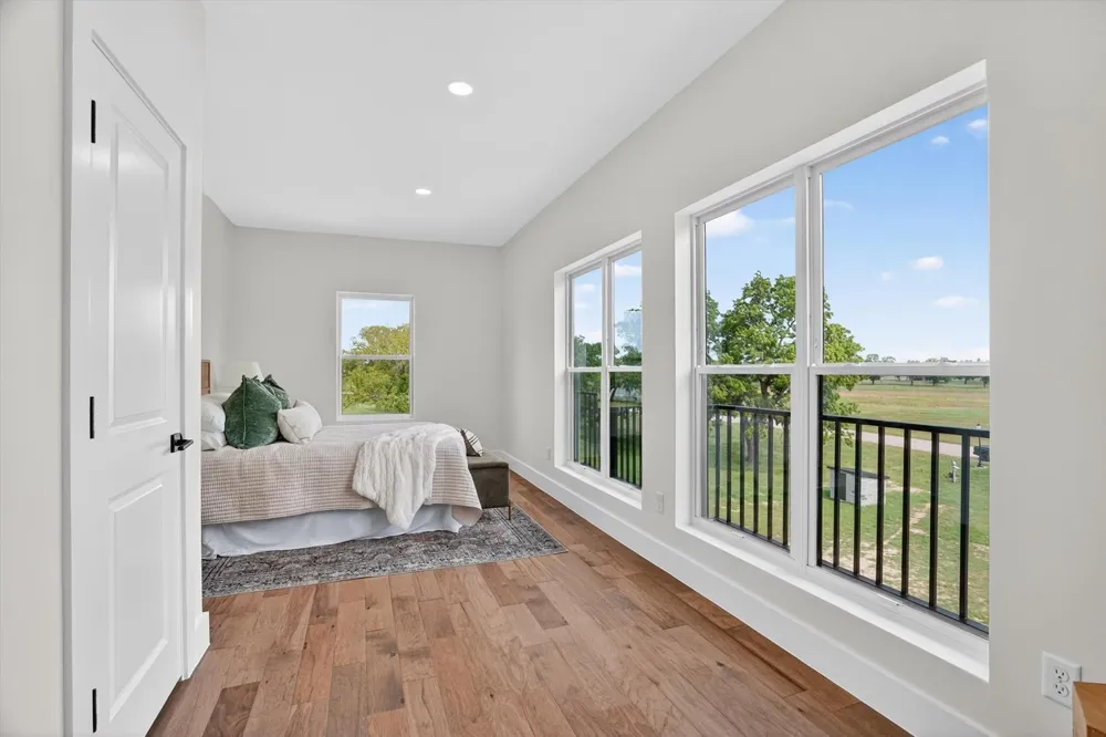 1046 River Ranch Lane Weatherford, TX 76087