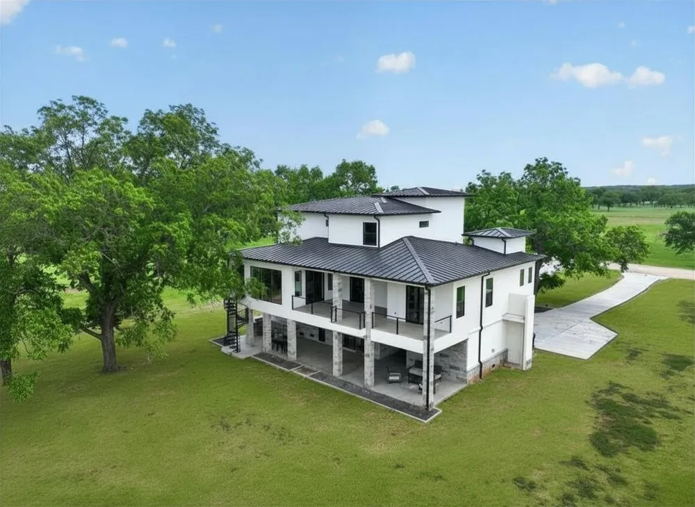 1046 River Ranch Lane Weatherford, TX 76087