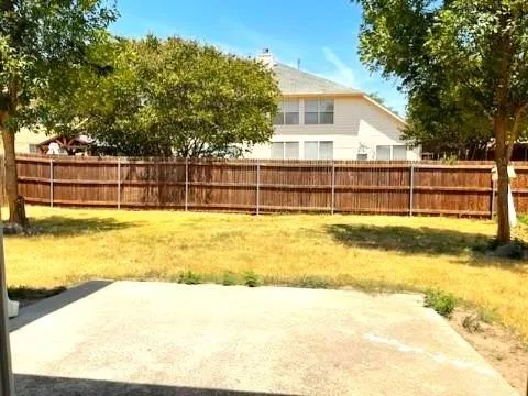 315 Pointer Place Arlington, TX 76002