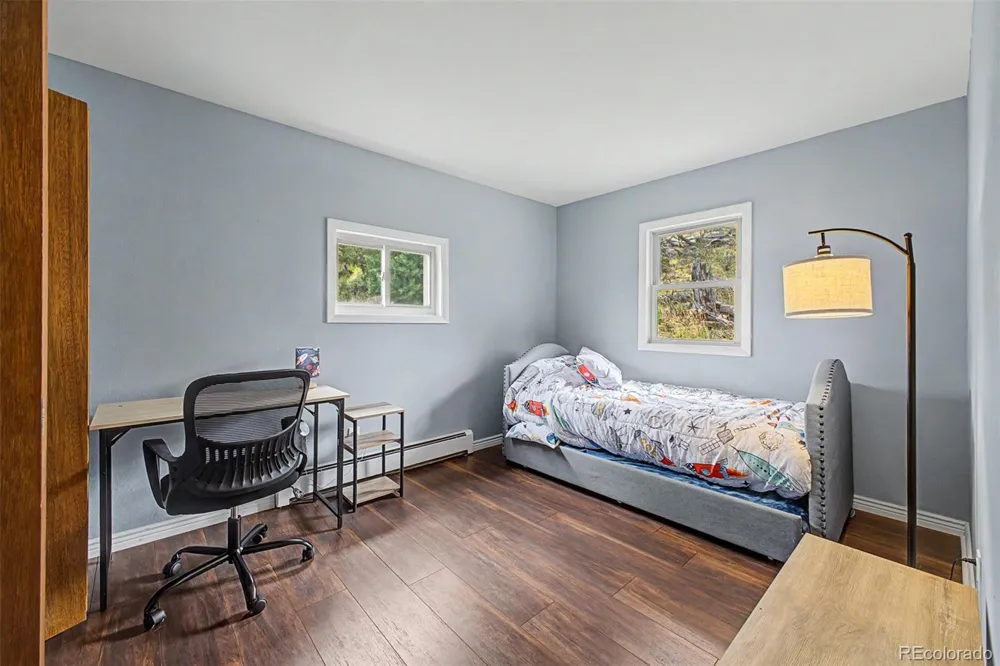 38 Navajo Court Lyons, CO 80540