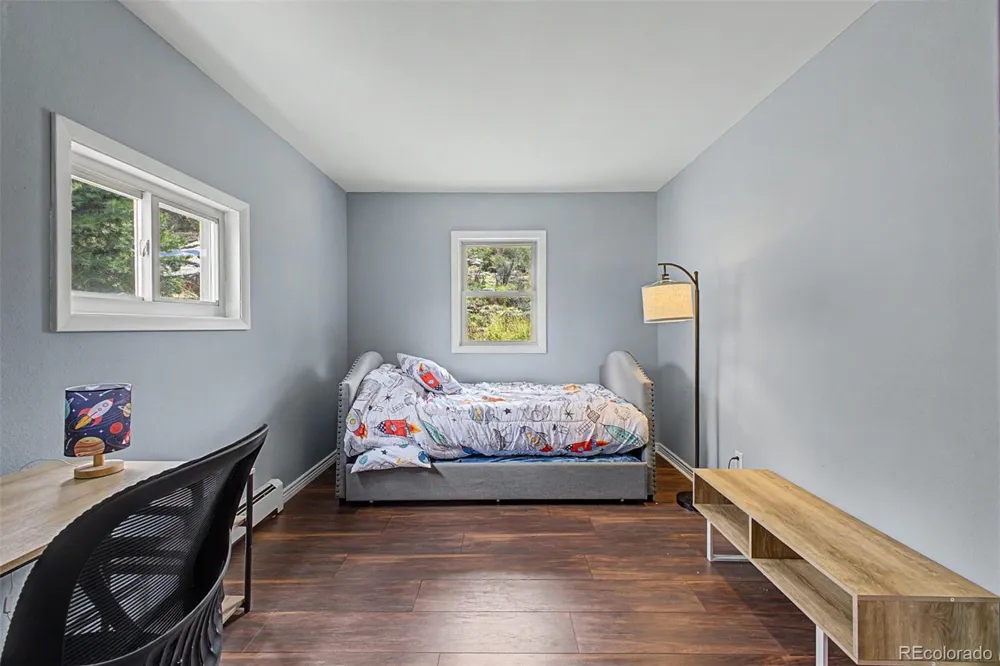 38 Navajo Court Lyons, CO 80540