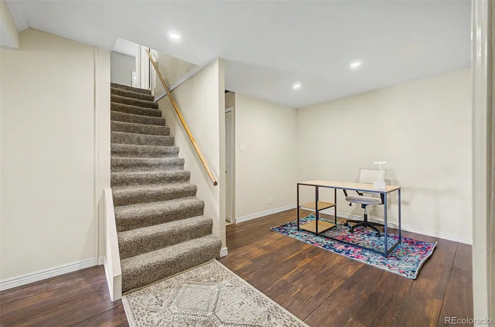 38 Navajo Court Lyons, CO 80540