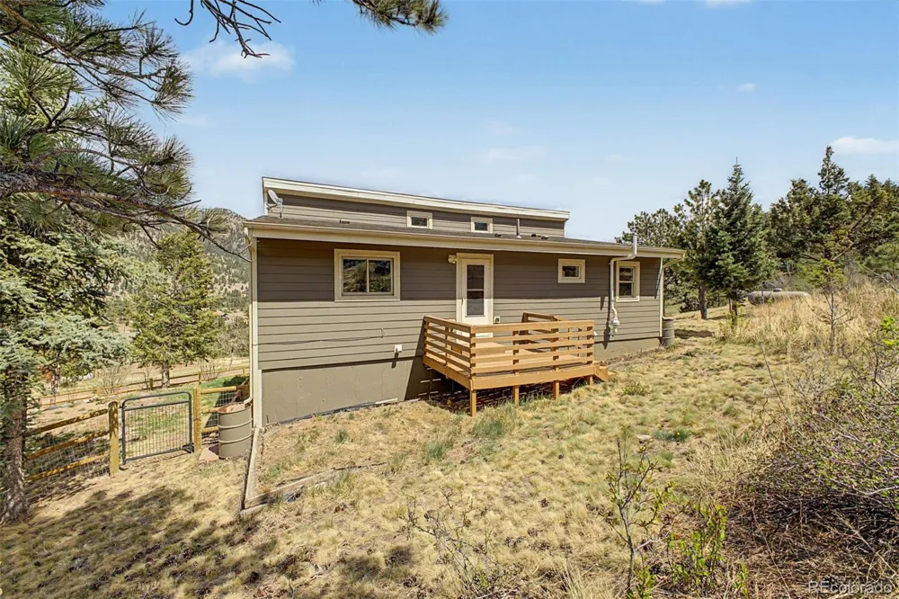 38 Navajo Court Lyons, CO 80540