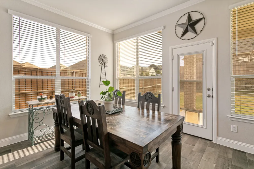 241 Cross Fox Lane Aledo, TX 76008