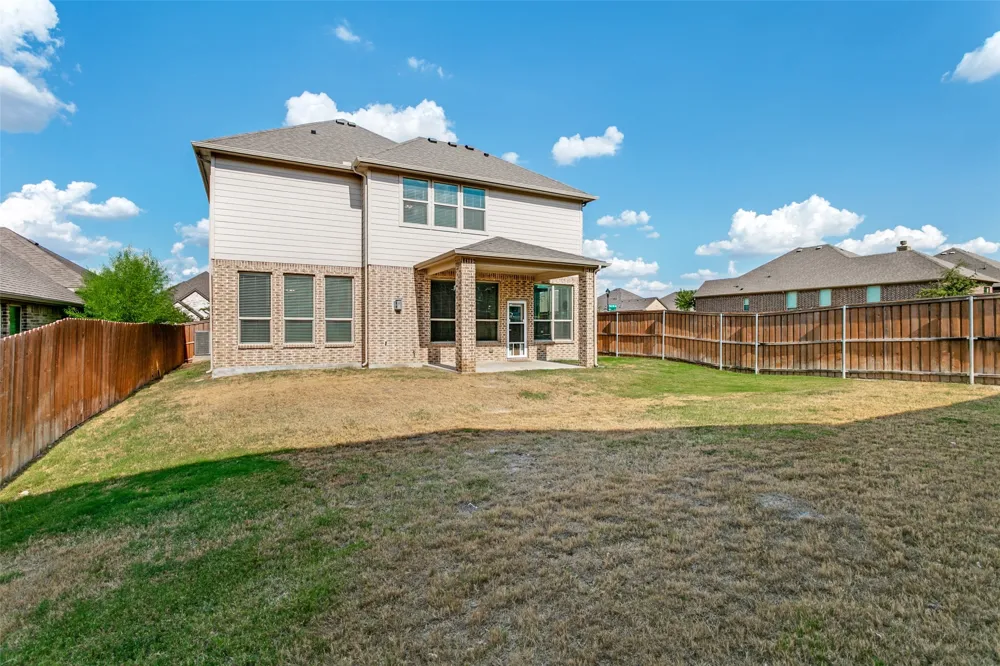 241 Cross Fox Lane Aledo, TX 76008