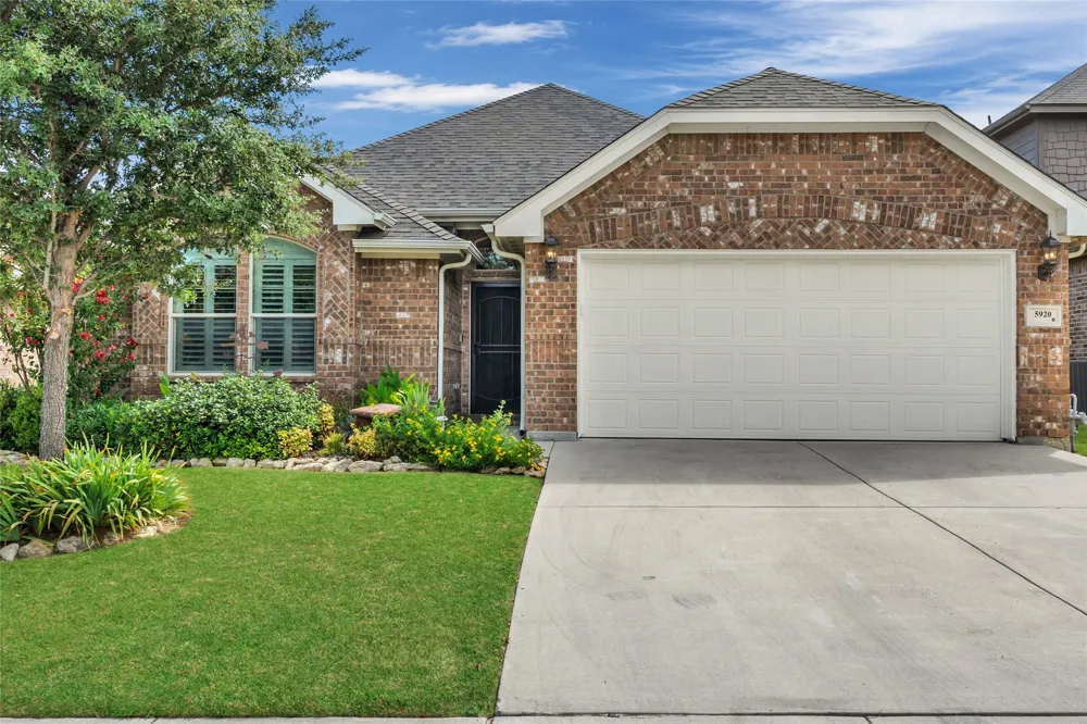 5920 Mackerel Drive Fort Worth, TX 76179