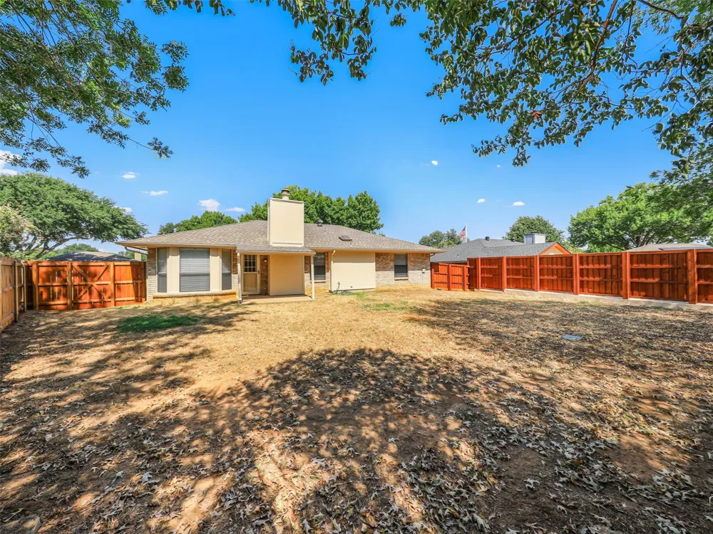 408 Anice Lane Euless, TX 76039
