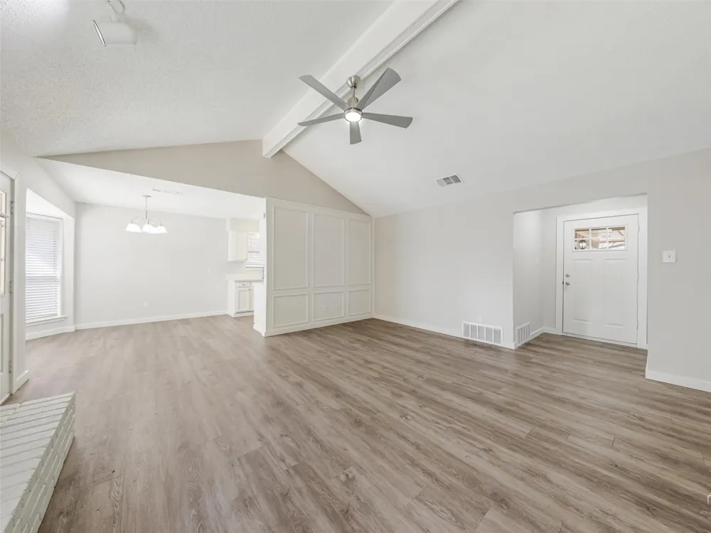 408 Anice Lane Euless, TX 76039