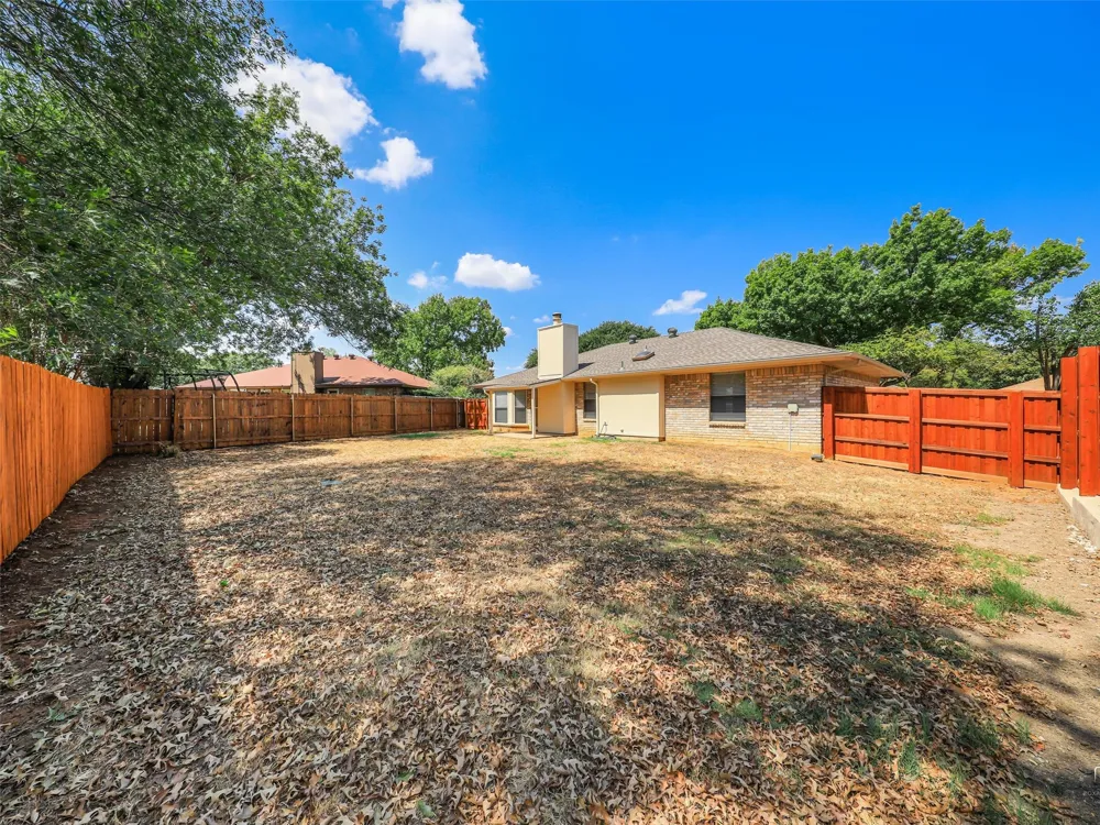408 Anice Lane Euless, TX 76039