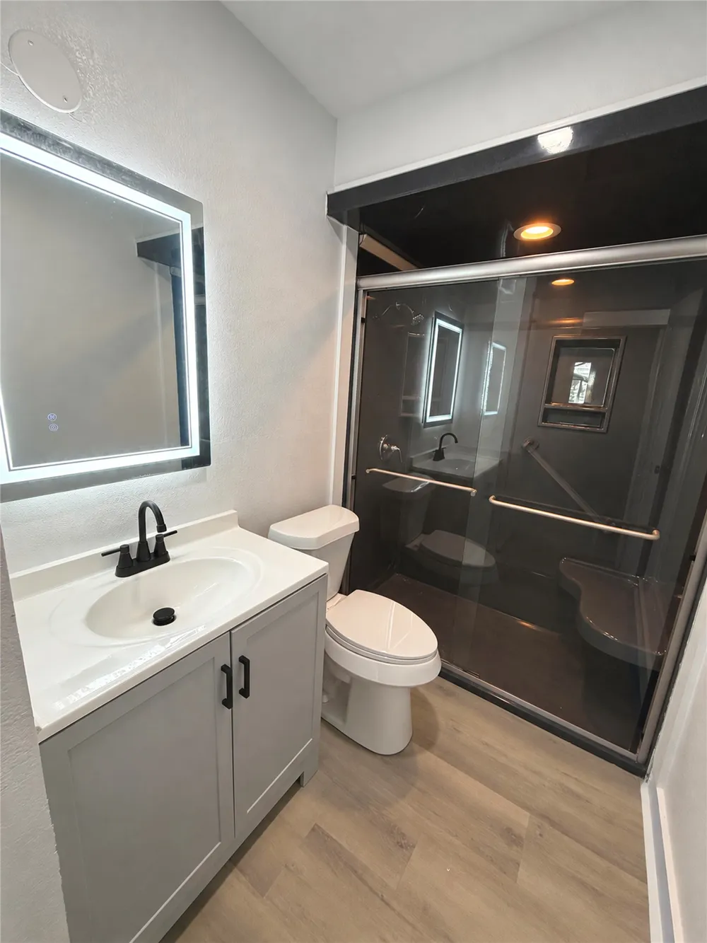 708 SW Southridge Drive Burleson, TX 76028