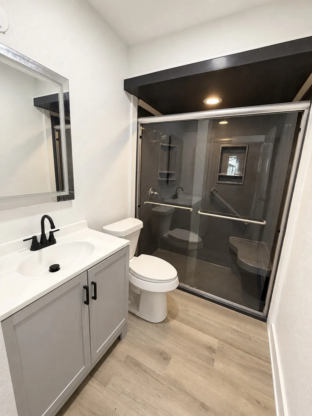708 SW Southridge Drive Burleson, TX 76028