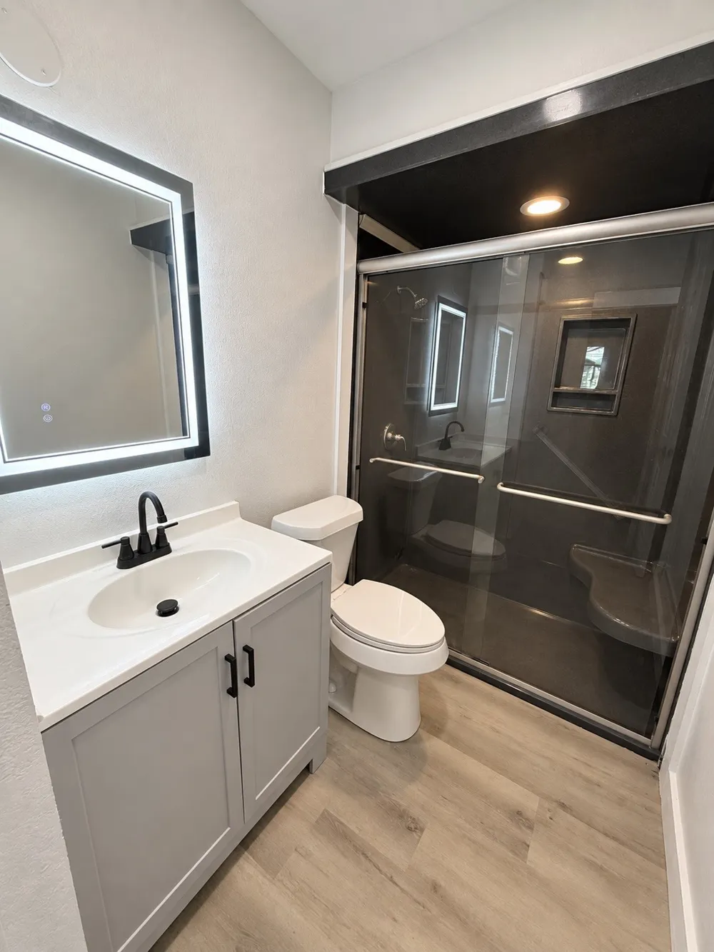 708 SW Southridge Drive Burleson, TX 76028