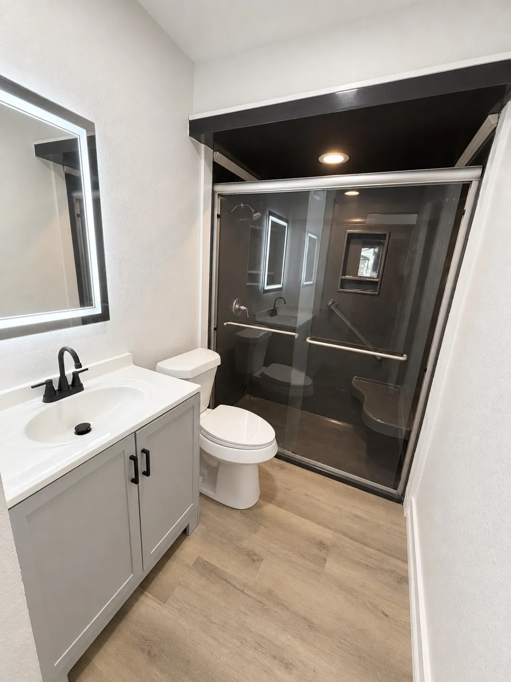 708 SW Southridge Drive Burleson, TX 76028