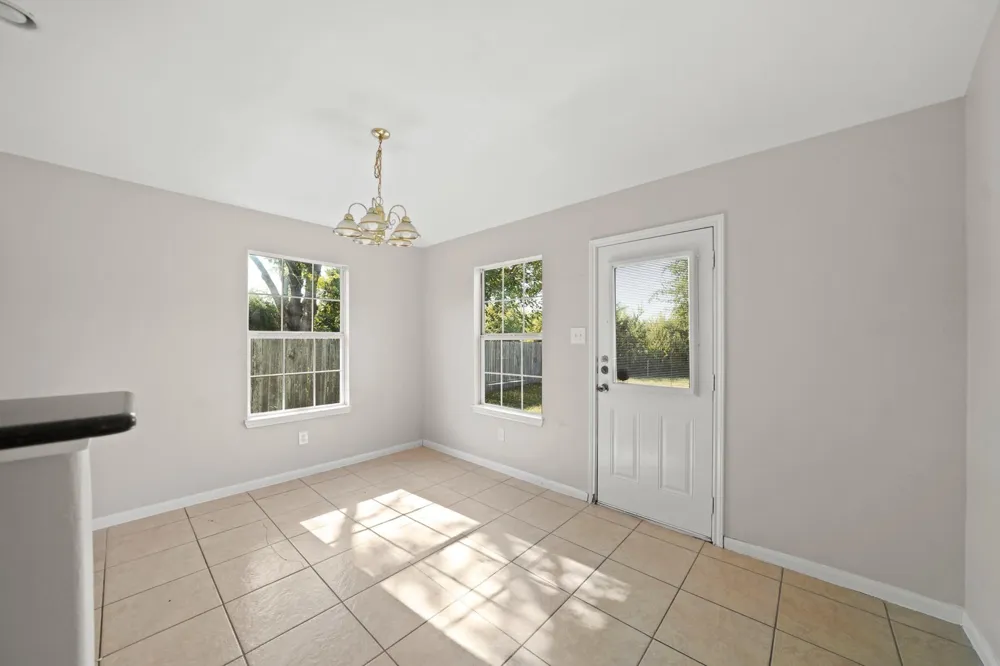 1626 Dove Run Brookshire, TX 77423