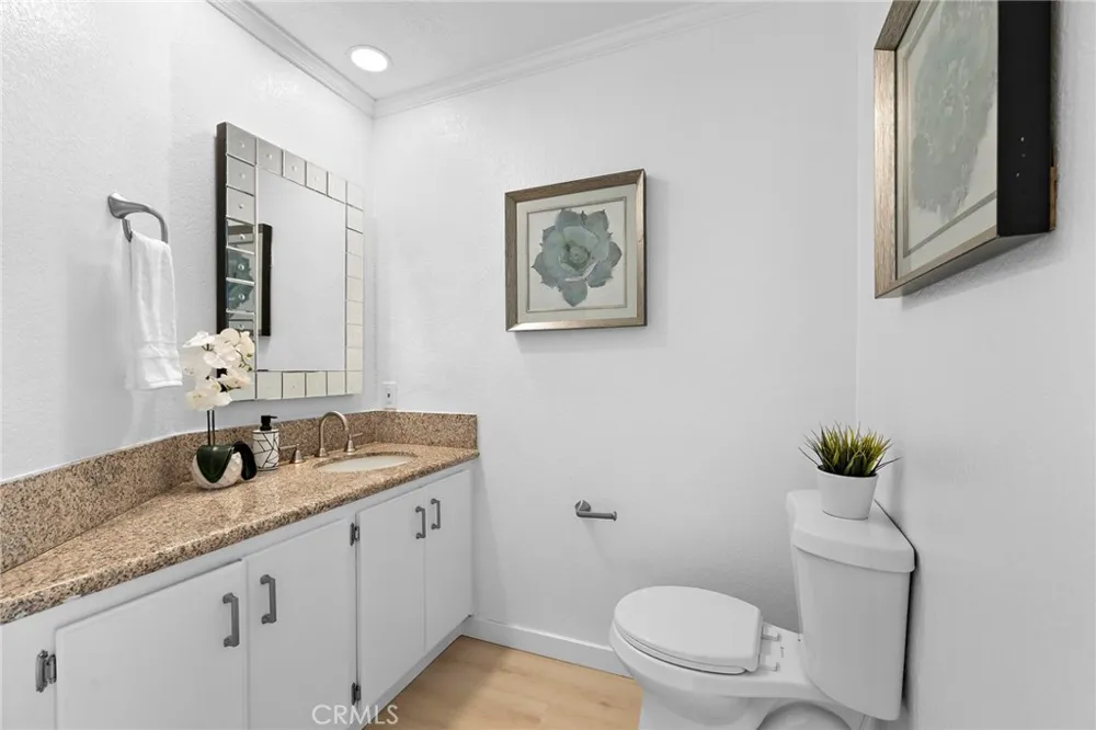 14 Robon Court Newport Beach, CA 92663