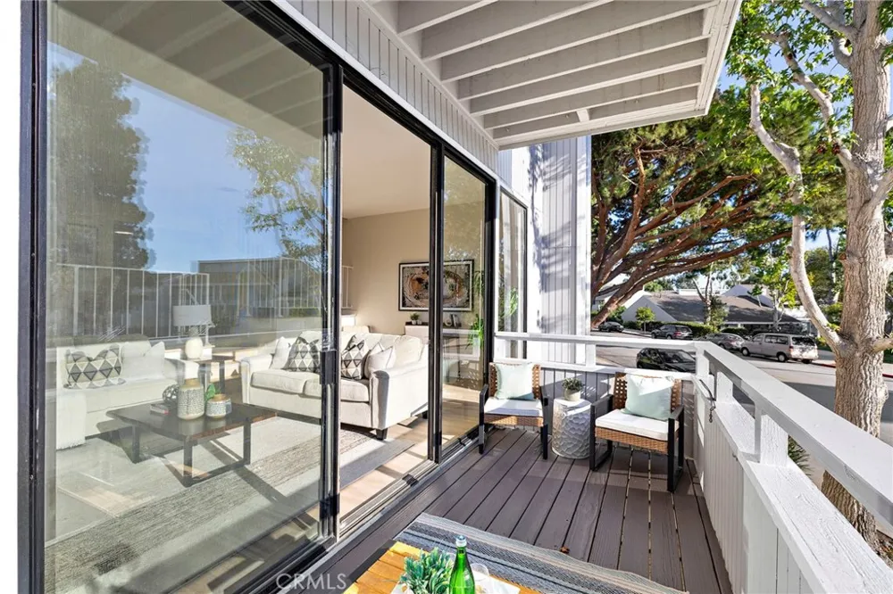 14 Robon Court Newport Beach, CA 92663