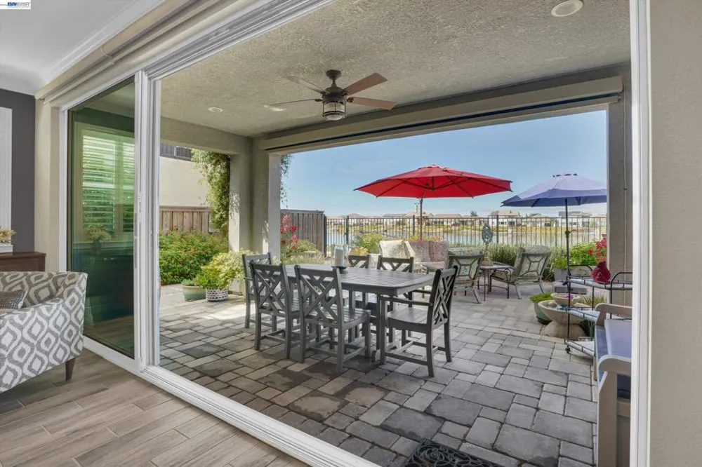 17863 Eastman Ct Lathrop, CA 95330