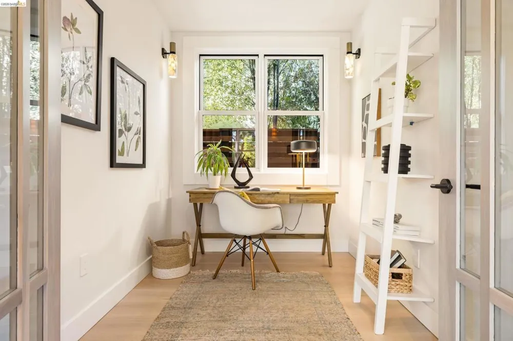 2619 Mathews St Berkeley, CA 94702
