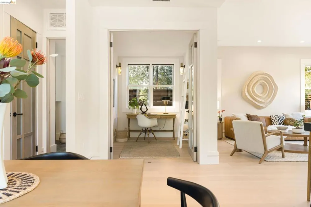 2619 Mathews St Berkeley, CA 94702