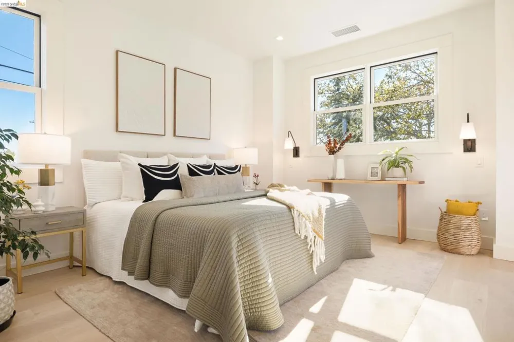 2619 Mathews St Berkeley, CA 94702