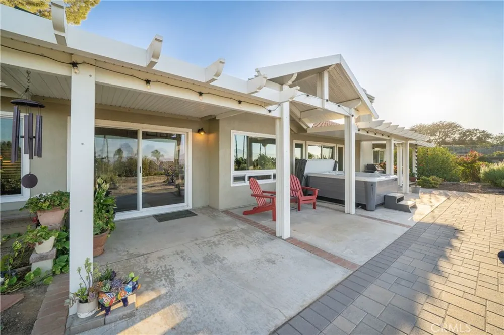 16401 Orangewind Lane Riverside, CA 92503