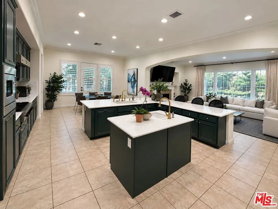 26835 Mont Calabasas Drive Calabasas, CA 91302