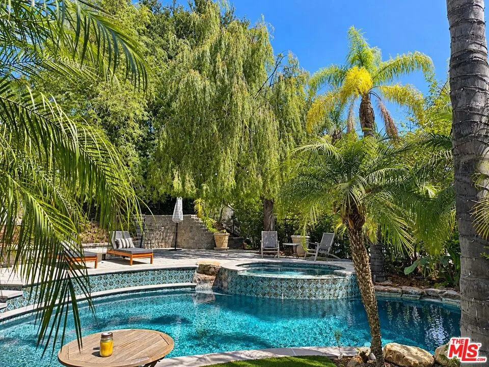 26835 Mont Calabasas Drive Calabasas, CA 91302