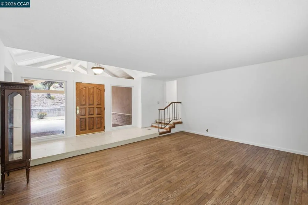 220 Hemme Ave Alamo, CA 94507