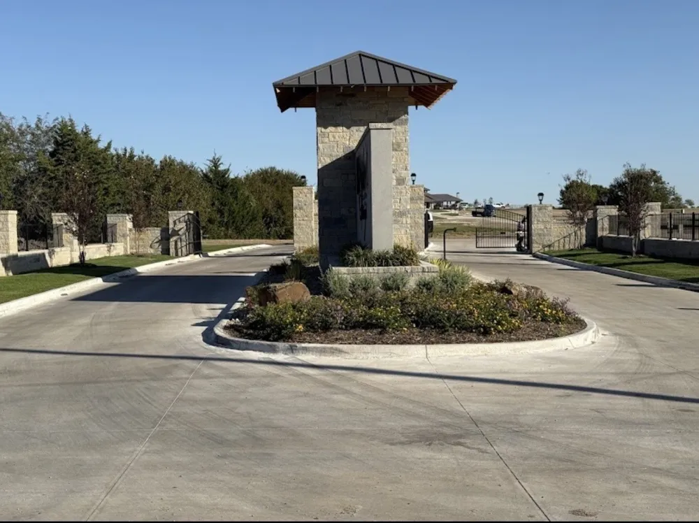 Jim Bynum Boulevard Red Oak, TX 75154
